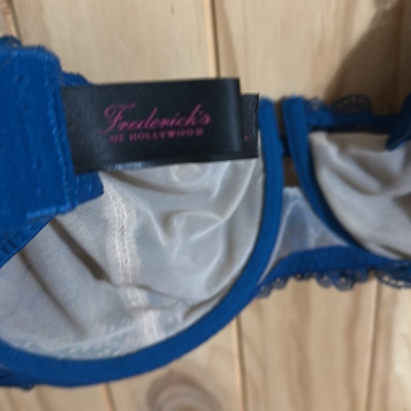 Frederick's of Hollywood Blue Lace Bra Intimates - Picture 4 of 5